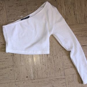 One shoulder crop top